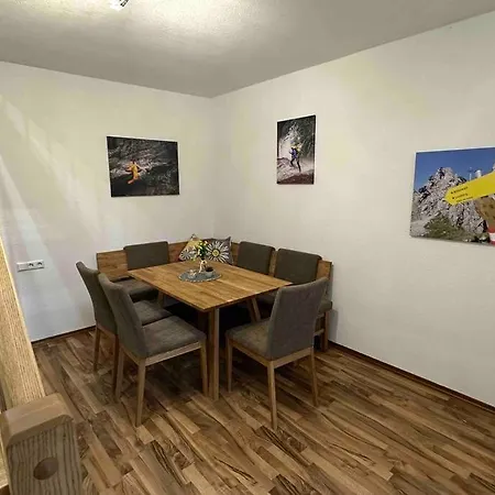 Apartamento 5-zimmer-maisonette